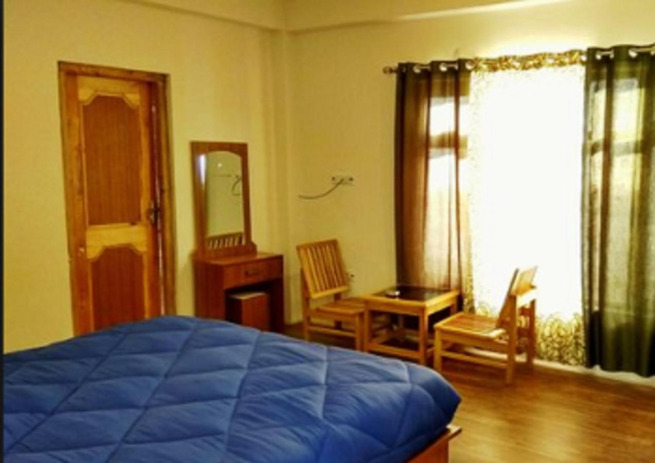 Hotel Wang Residency 레 외부 사진